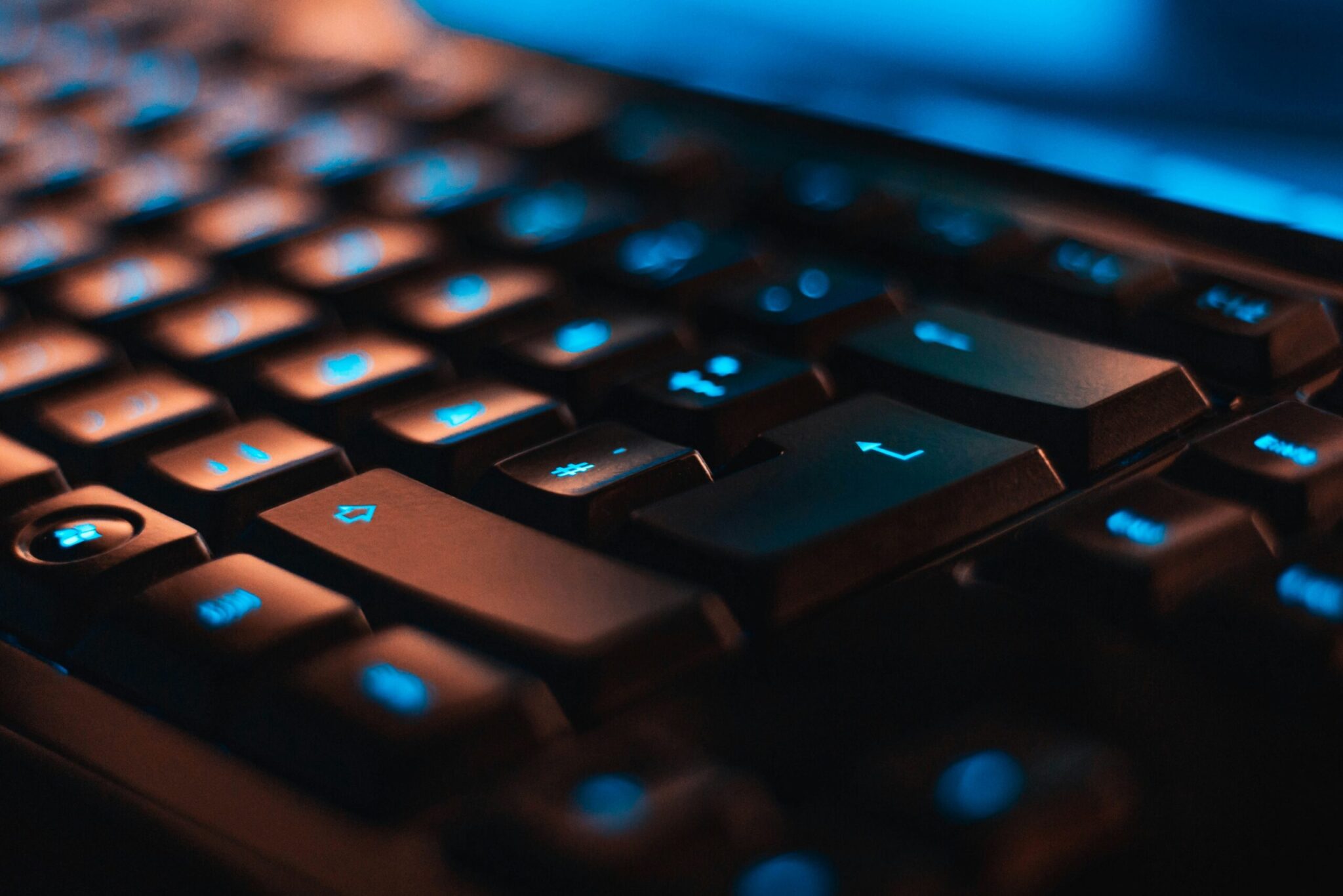 The-Server-Refresh-Deadline_-Why-Windows-Server-2016s-End-of-Support-Should-Drive-Your-Cloud-Migration-Plan-scaledjpg | ALCON DTS: Austin, TX Best Managed IT Support Services closeup photo of computer keyboard